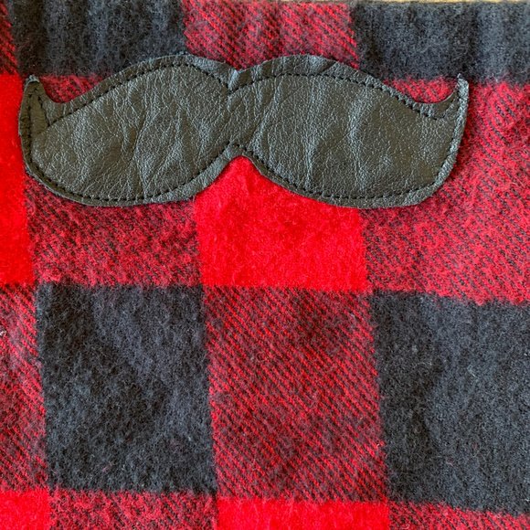 Hand Made Neck Warmer - Picture 7 of 7